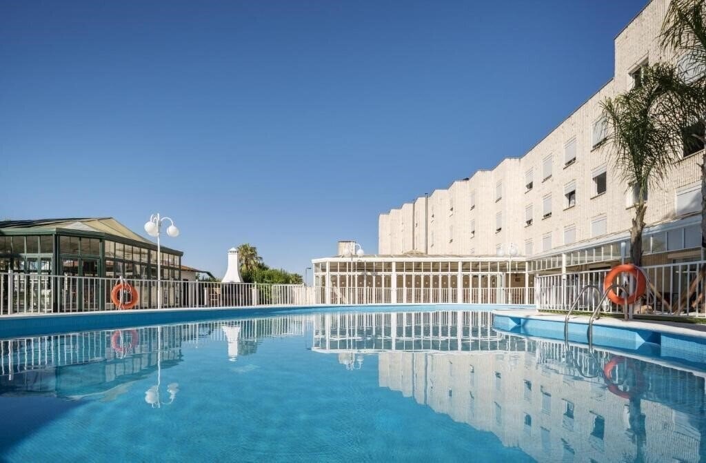 Imaginea Ilunion Las Lomas (ex. Bluecity Las Lomas Merida) 4*