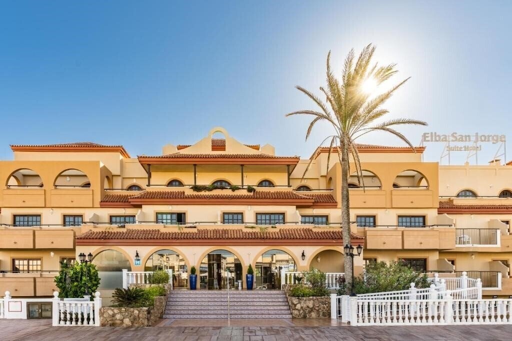 Hotel Elba Castillo San Jorge & Antigua отель без категории