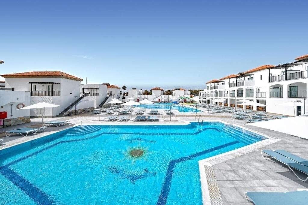 Hotel Broncemar Beach 4*