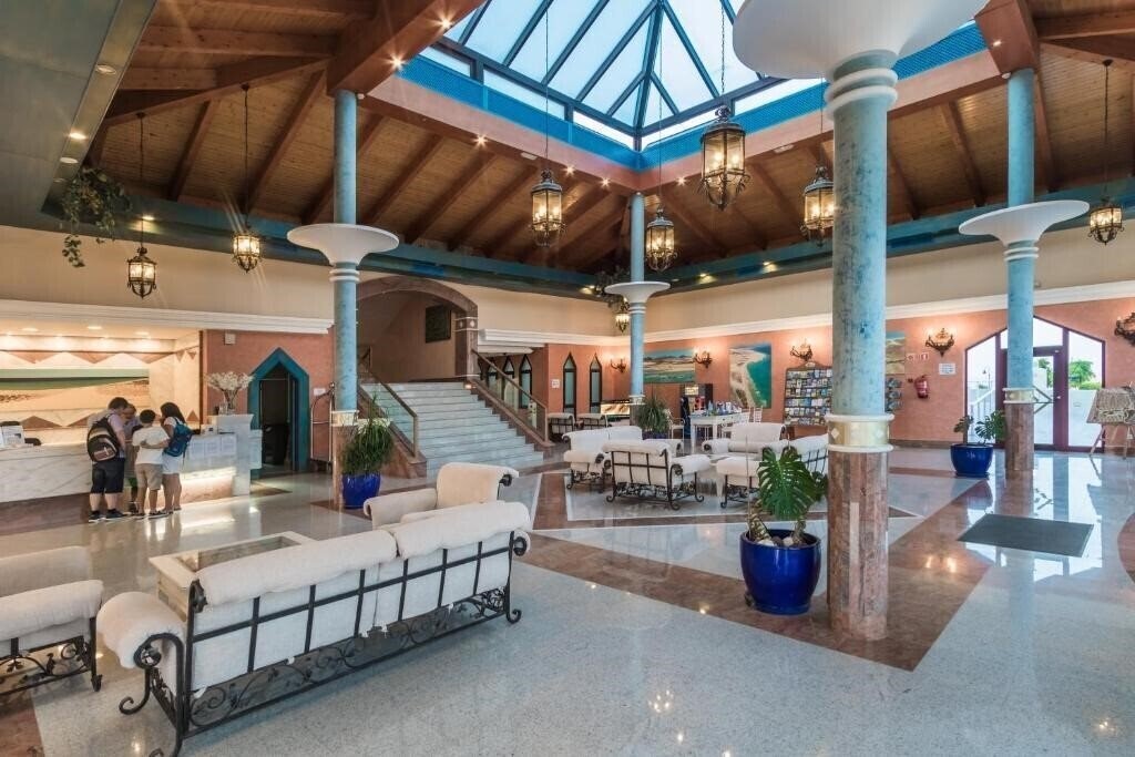 Изображение Hotel Esmeralda Maris by LIVVO 4*