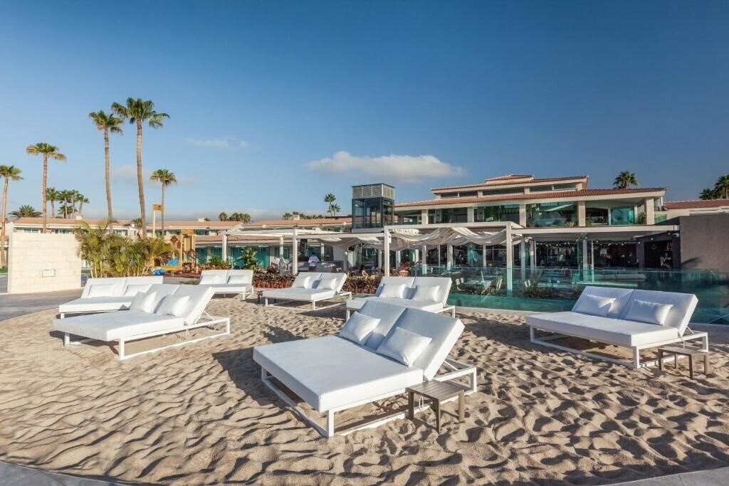 Imaginea Kumara Serenoa by Lopesan Hotels (ex. Duna Beach Bungalows) 4*