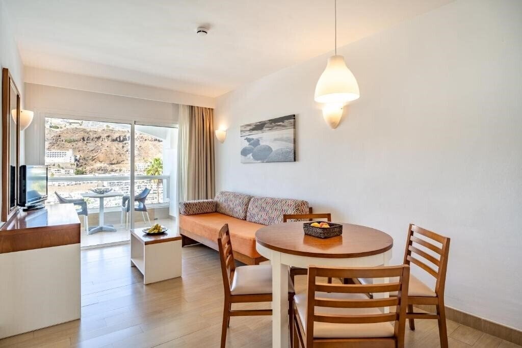 Изображение Altair 3*