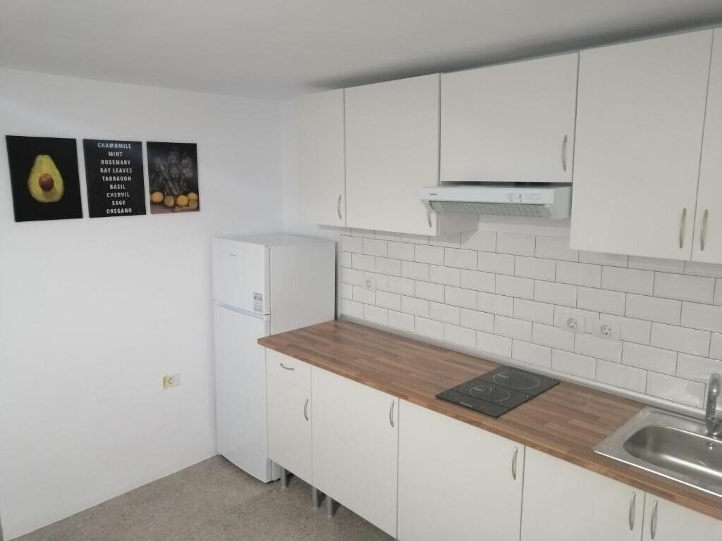 Hotel Hostal Alcaravaneras - Adults Only 3*