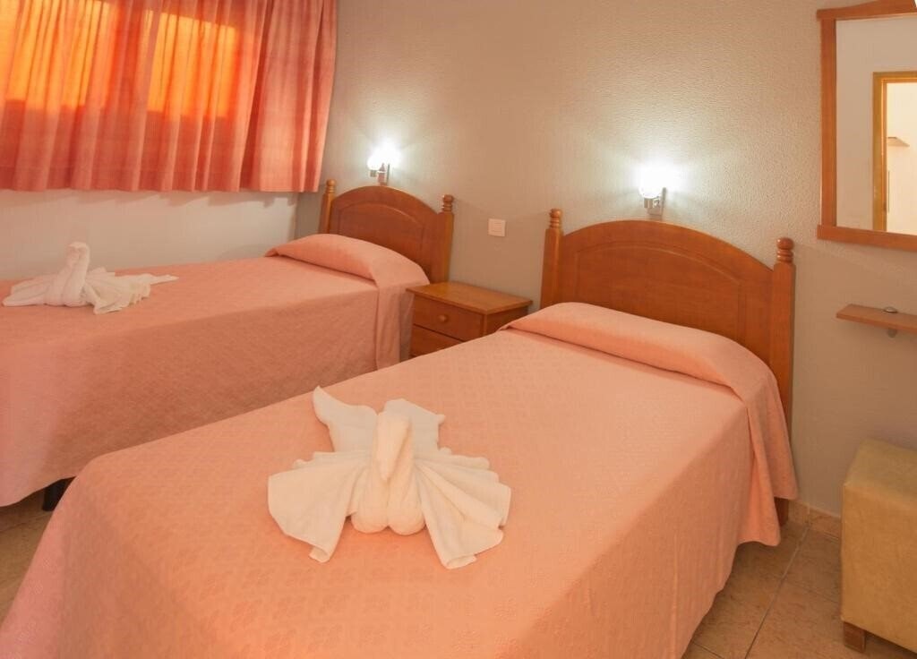 Fotografii Apartamentos Los Tilos 3*