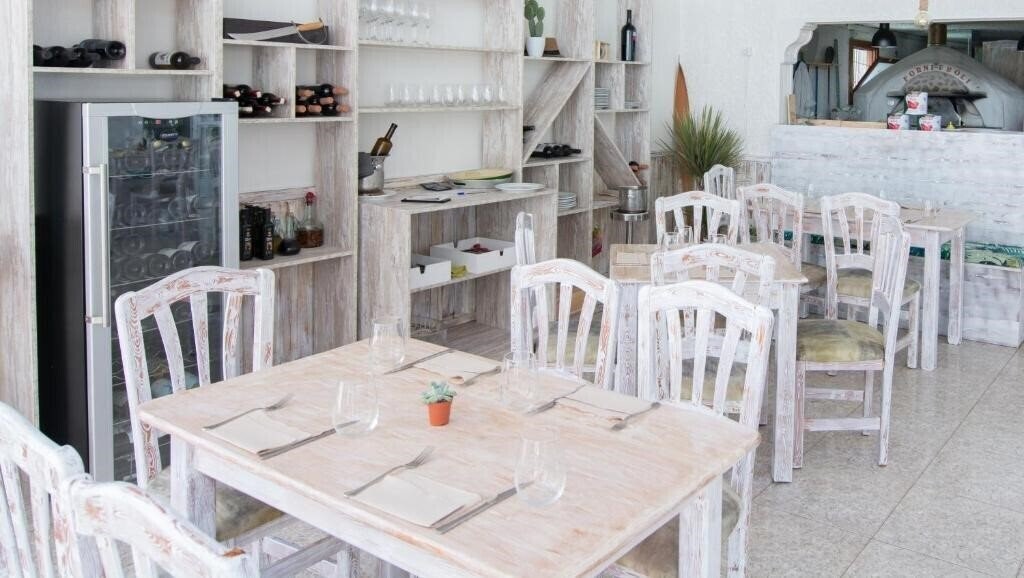 Imaginea Apartamentos Los Tilos 3*