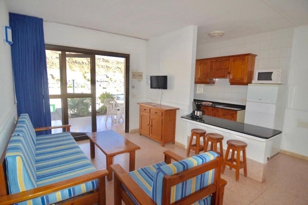 Imaginea Heliomar Palmeras 2*