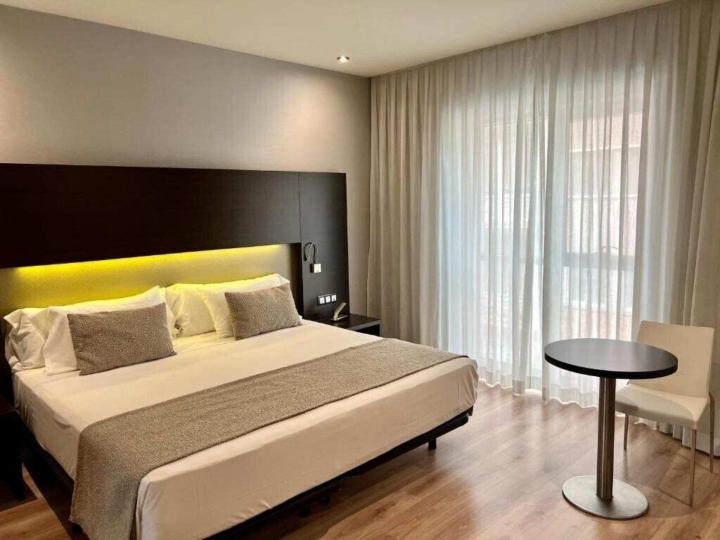 Hotel Abba Granada 4*