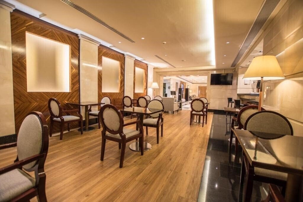 Изображение Andalucia Center 4*