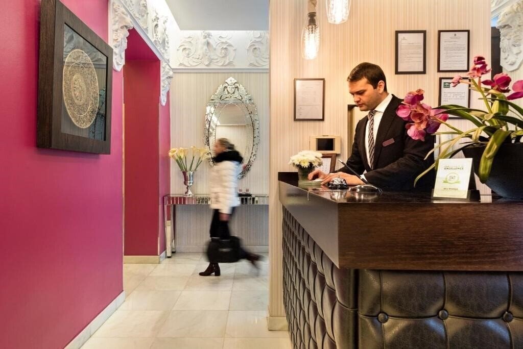 Imaginea La Casa De La Trinidad 4*