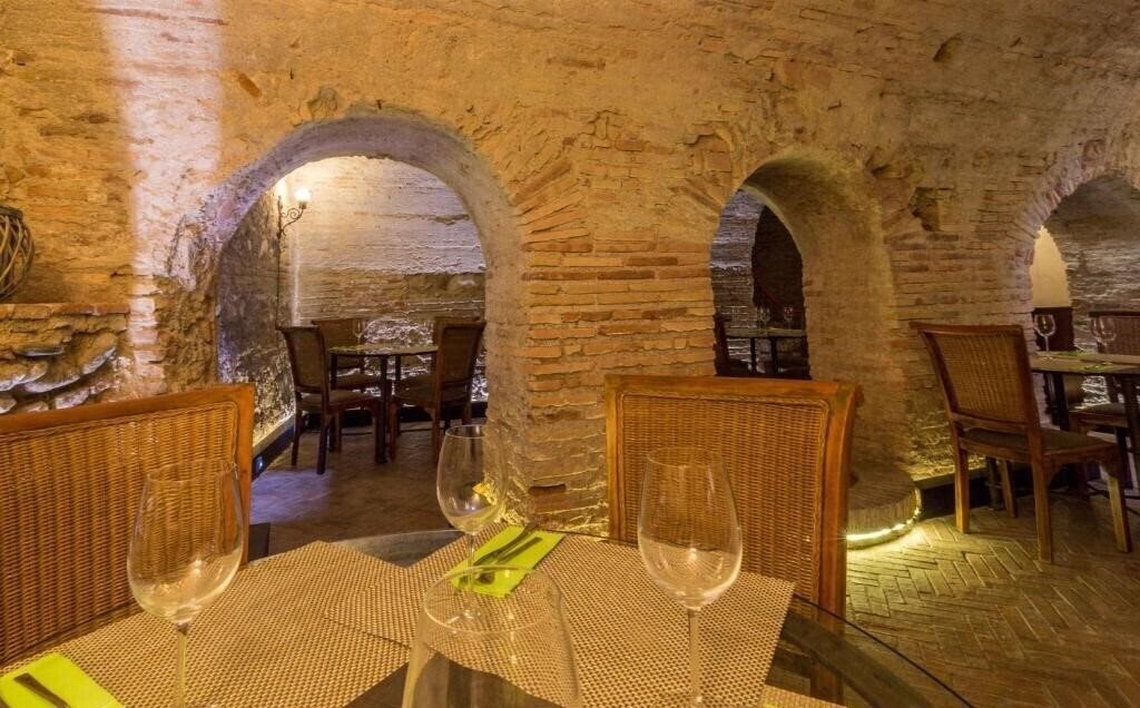 Fotografii Museo Palacio De Mariana Pineda 4*