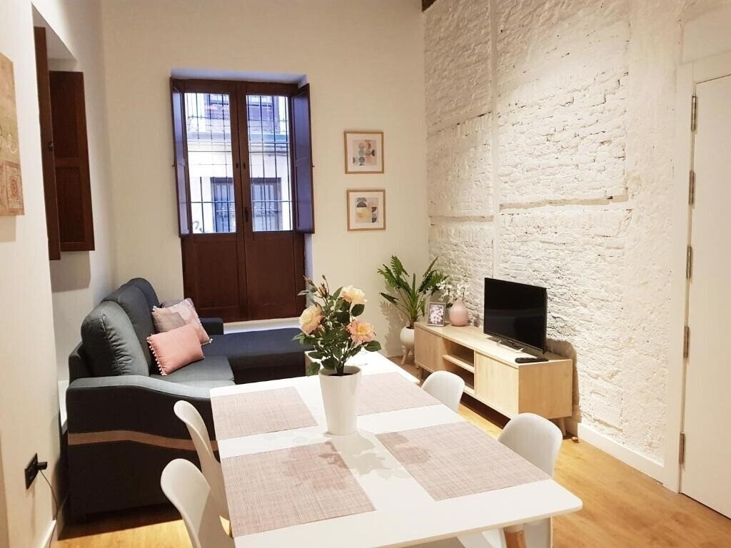 Imaginea Apartamentos Granada Deluxe 3000 3*