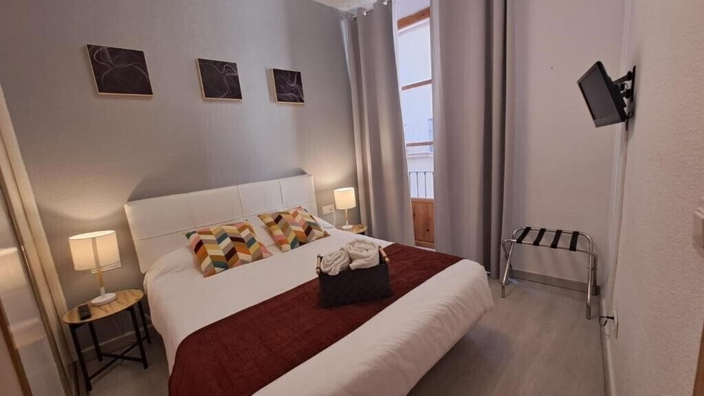 Hotel Nest Style Granada 3*