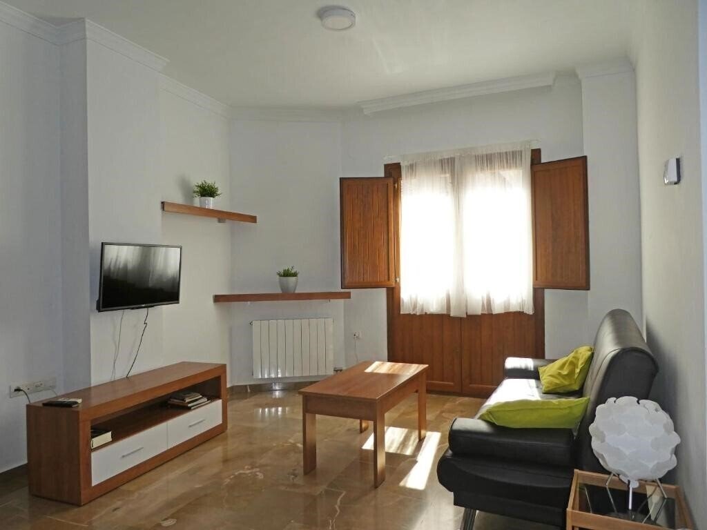 Imaginea Apartamentos Granada Catedral Plaza 3000 3*