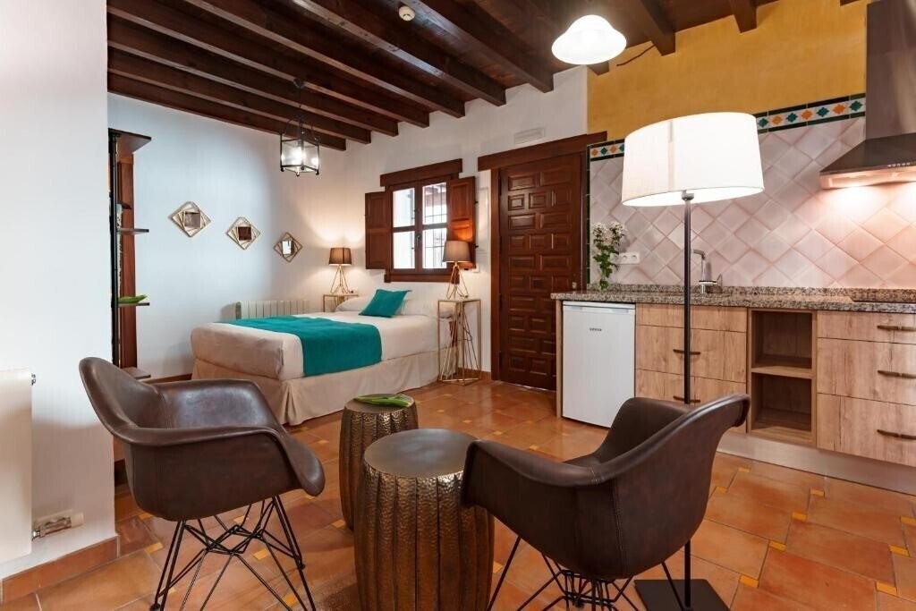 Изображение Suites Casa De Las Columnas 3*