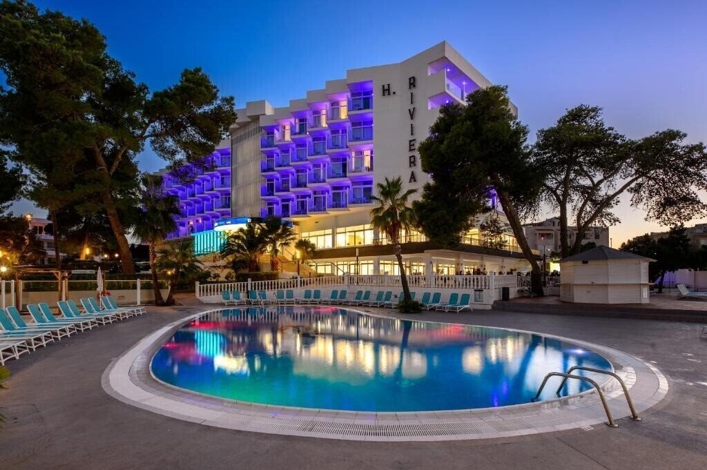 Отель Vibra Riviera Hotel (ex. Riviera) 3*