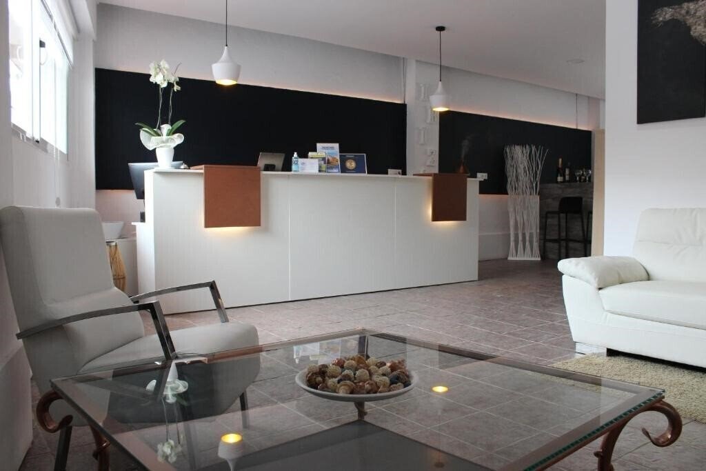 Imaginea Hostal Balearic 1*