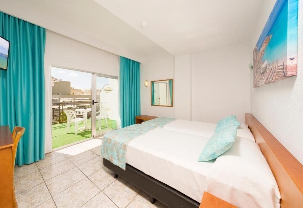 Fotografii Tropical 3*