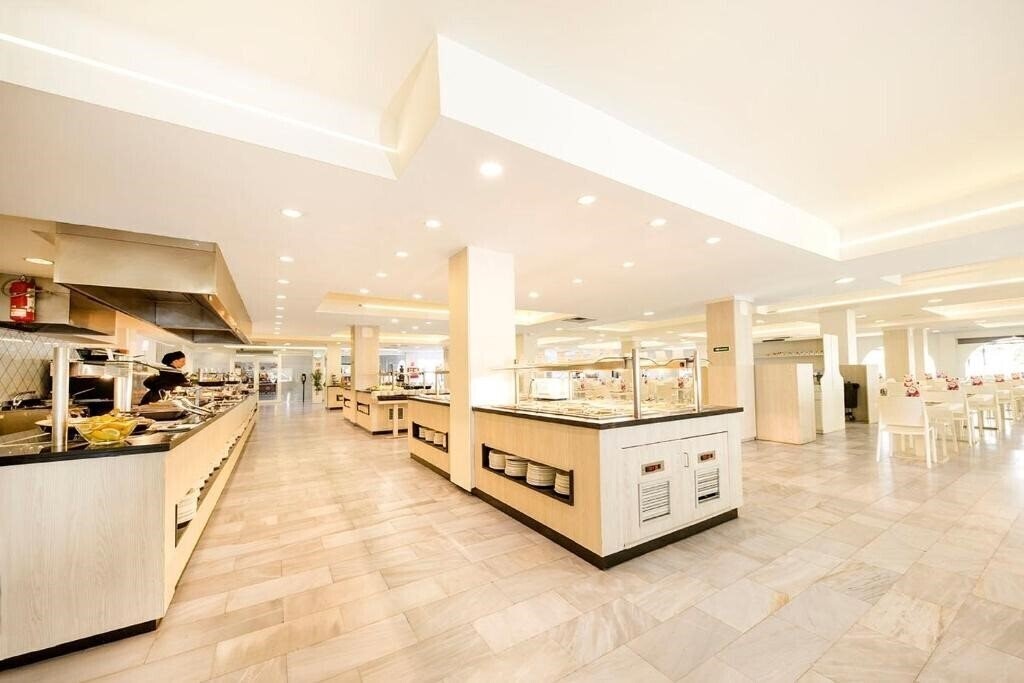 Картинка Fergus Style Bahamas 4*