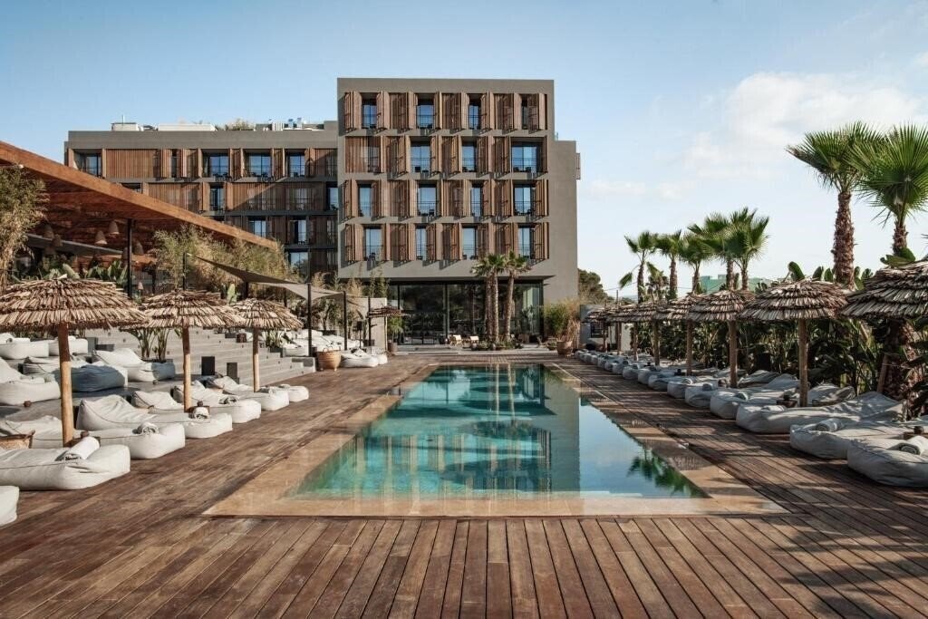 Hotel Oku Ibiza (ex. Casa Cook Ibiza) 5*