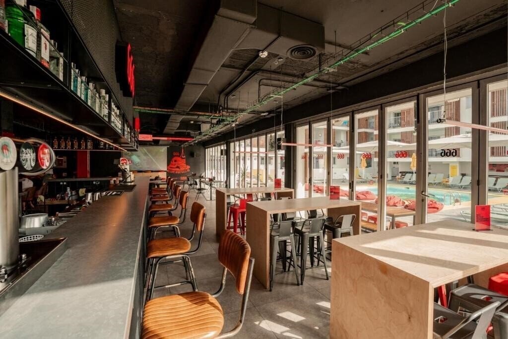 Hotel Ryans Appartments 3*