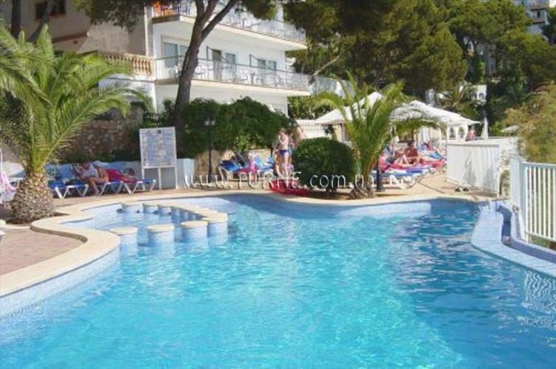 Fotografii Roc Illetas Bugambilia 4*