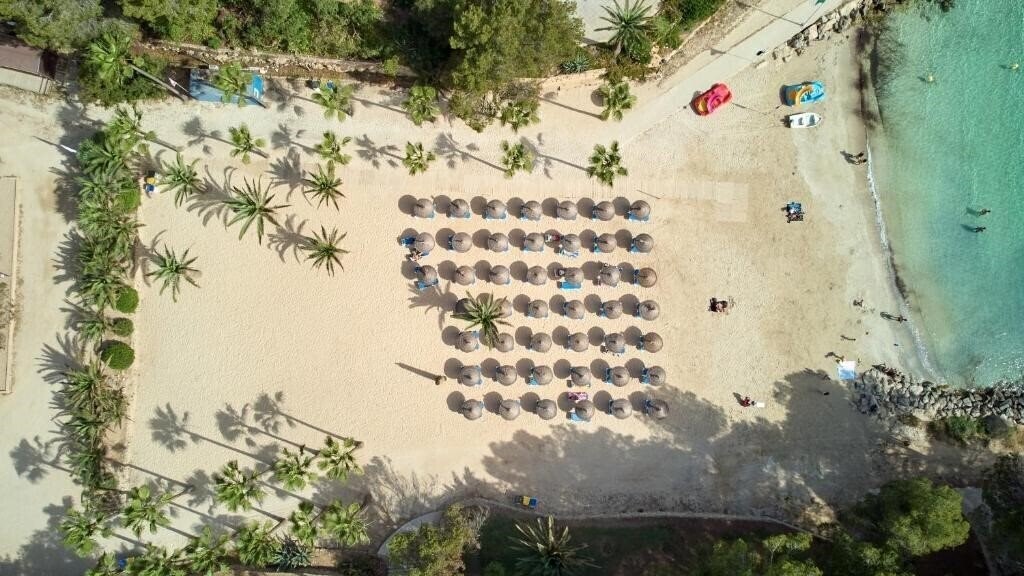 Fotografii Barcelo Cala Vinas 4*