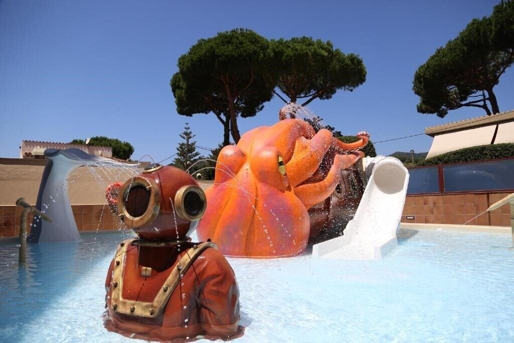 Hotel H. Top Calella Palace 4*