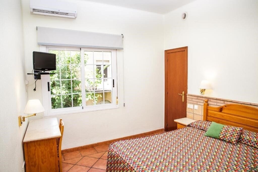 Фотография Can Sole 2*