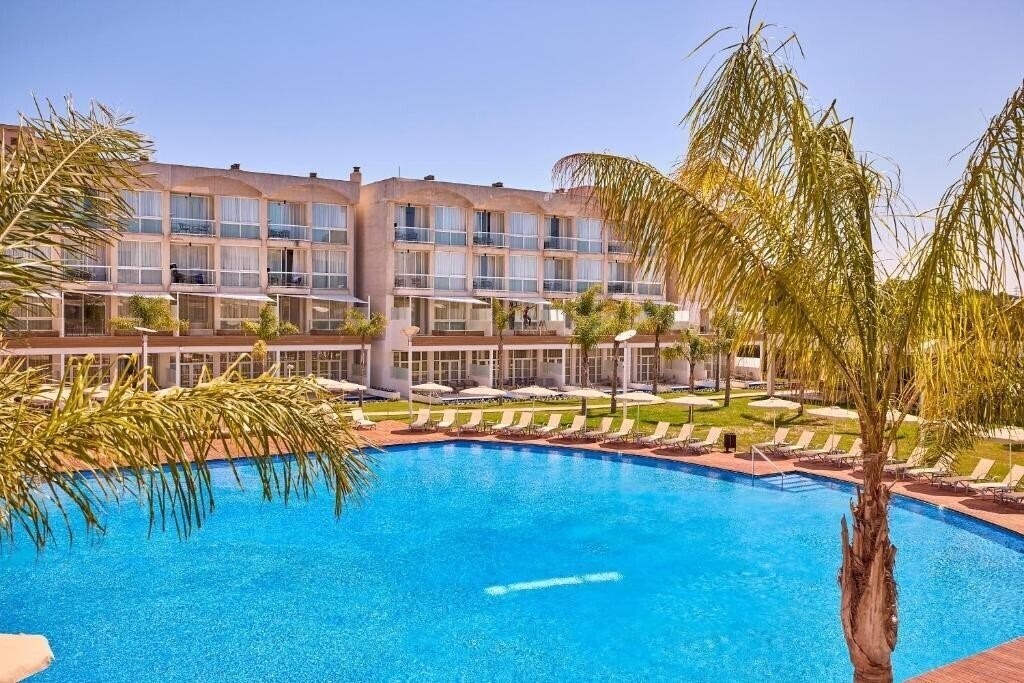 Imaginea Zafiro Alzina Mar 4*