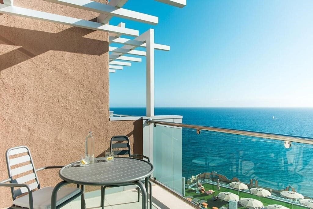 Hotel Riviera Vista 3*