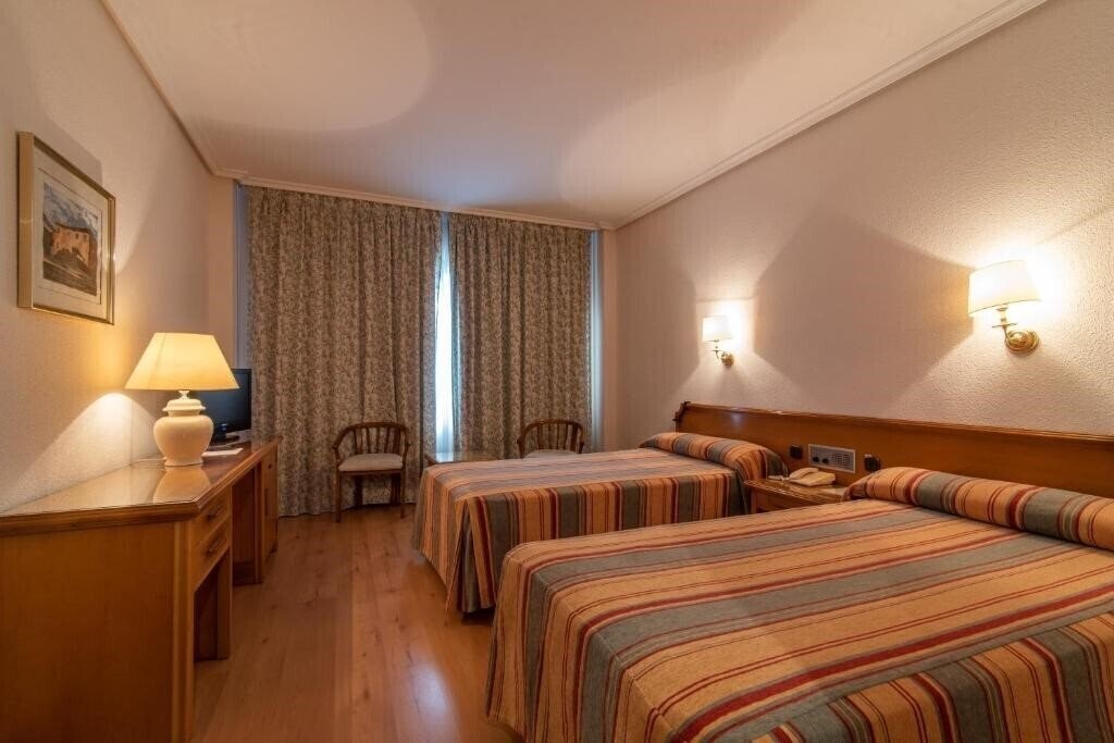 Фото Hospedium Hotel Europa Centro (ex. Hotel Europa Centro) 4*