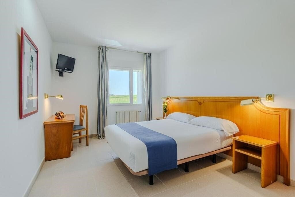 Hotel Rey Arturo Burgos (ex. Rey Arturo) 3*