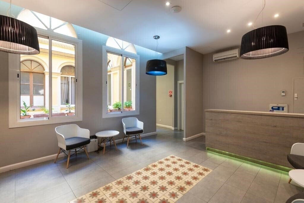 Fotografie Hostal Plaza Goya Bcn 2*