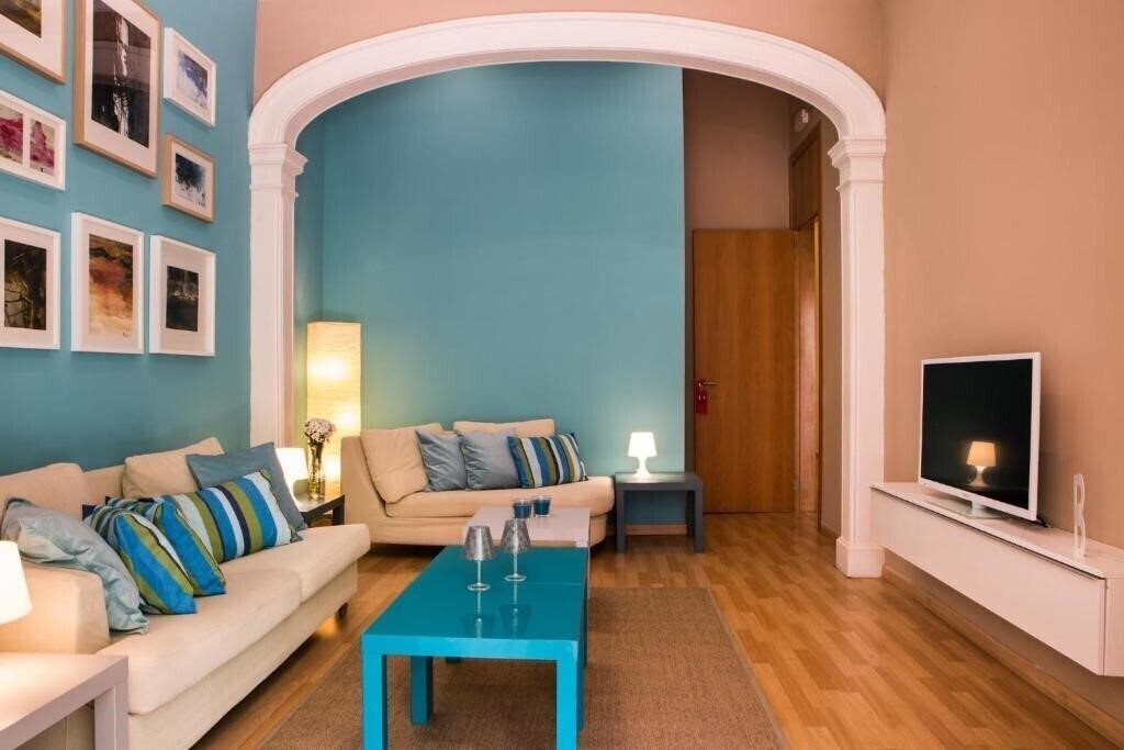 Картинка Born Barcelona Hostel (Adults Only) 3*