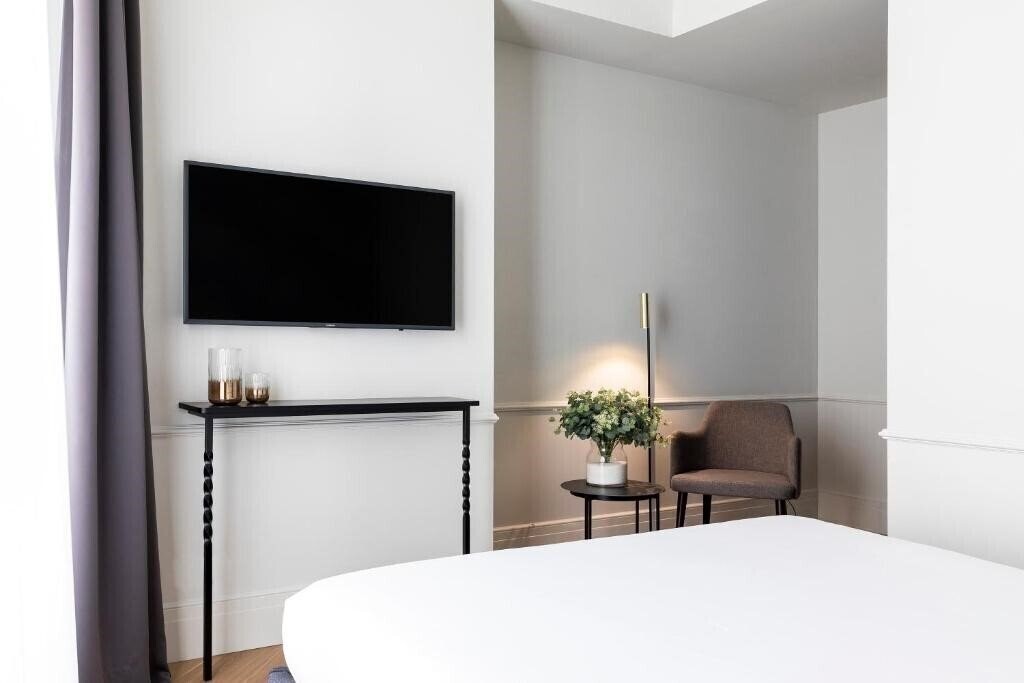 Imaginea Maldà Singular Hotel (ex. Coolrooms Malda) 3*