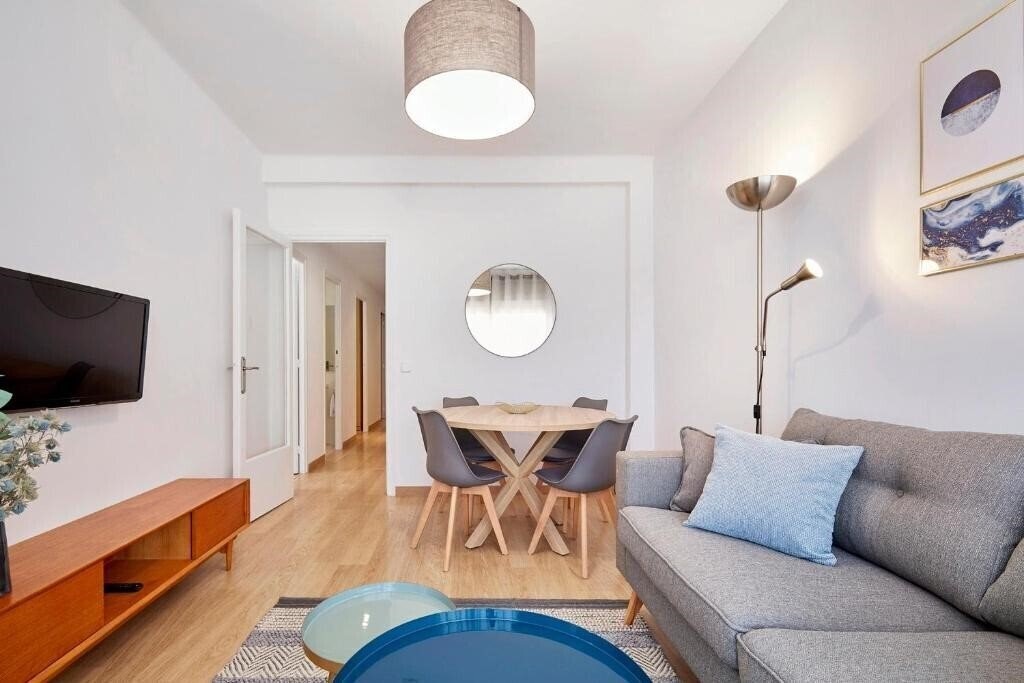 Hotel Fisa Rentals Aribau Apartments 3*