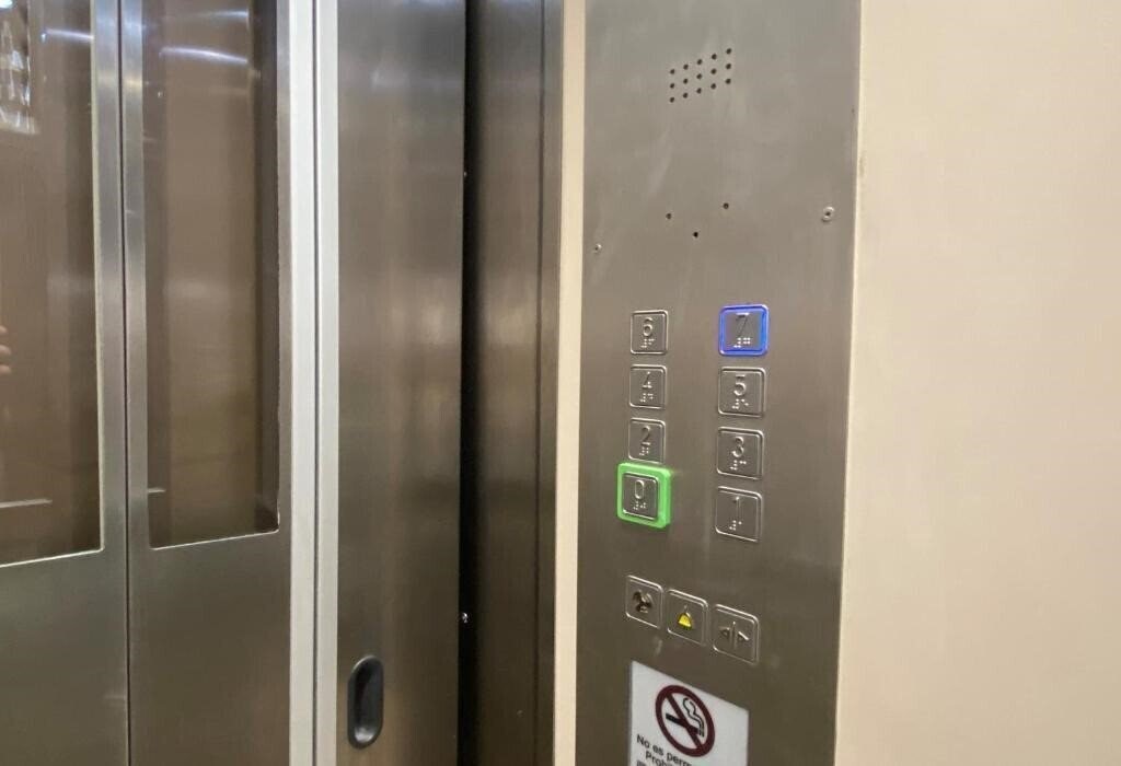 Imaginea Fisa Rentals Aribau Apartments 3*