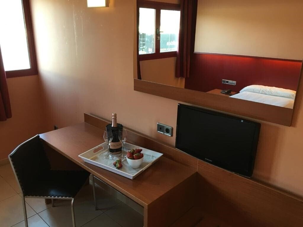 Фотография La Jonquera 3*