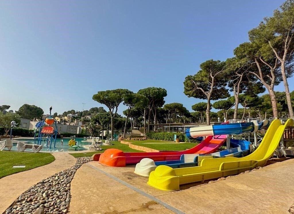 Fotografii Interpals 4*