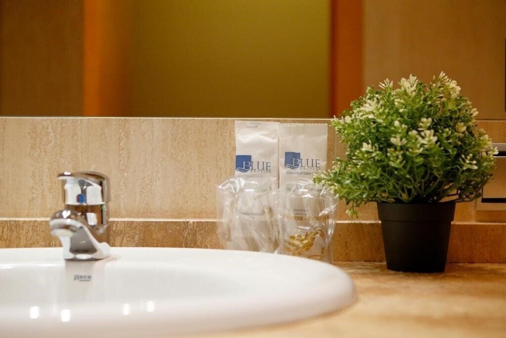 Fotografii Hotel Marques Gijon 3*