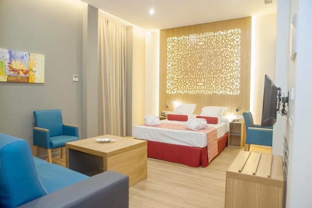 Fotografii Hotel Soho Capuchinos 3*