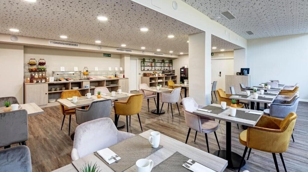 Imaginea Sercotel Cordoba Delicias 4*