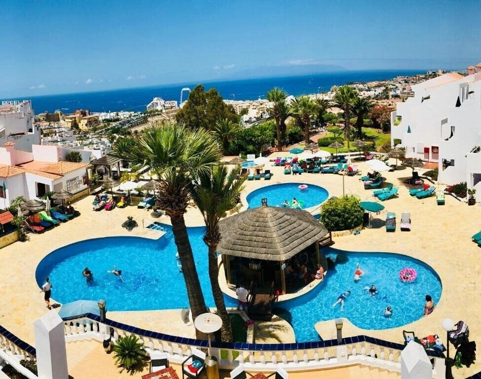 Картинка Regency Torviscas Apartaments And Suites 3*
