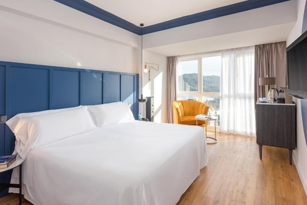 Fotografie Hotel San Sebastian Orly Affiliated By Melia (ex. Tryp Orly Hotel, Hotel Orly) 4*