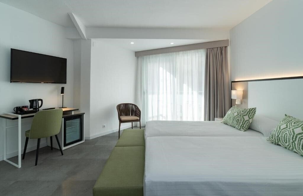 Hotel Medplaya Regente 3*