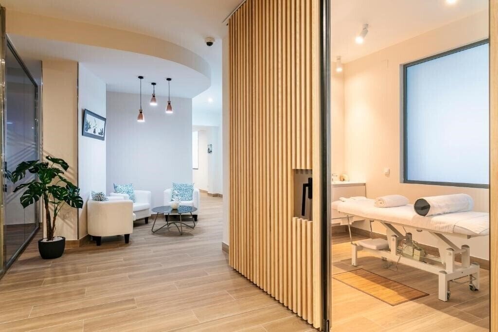 Фотография Suites Del Mar 4*