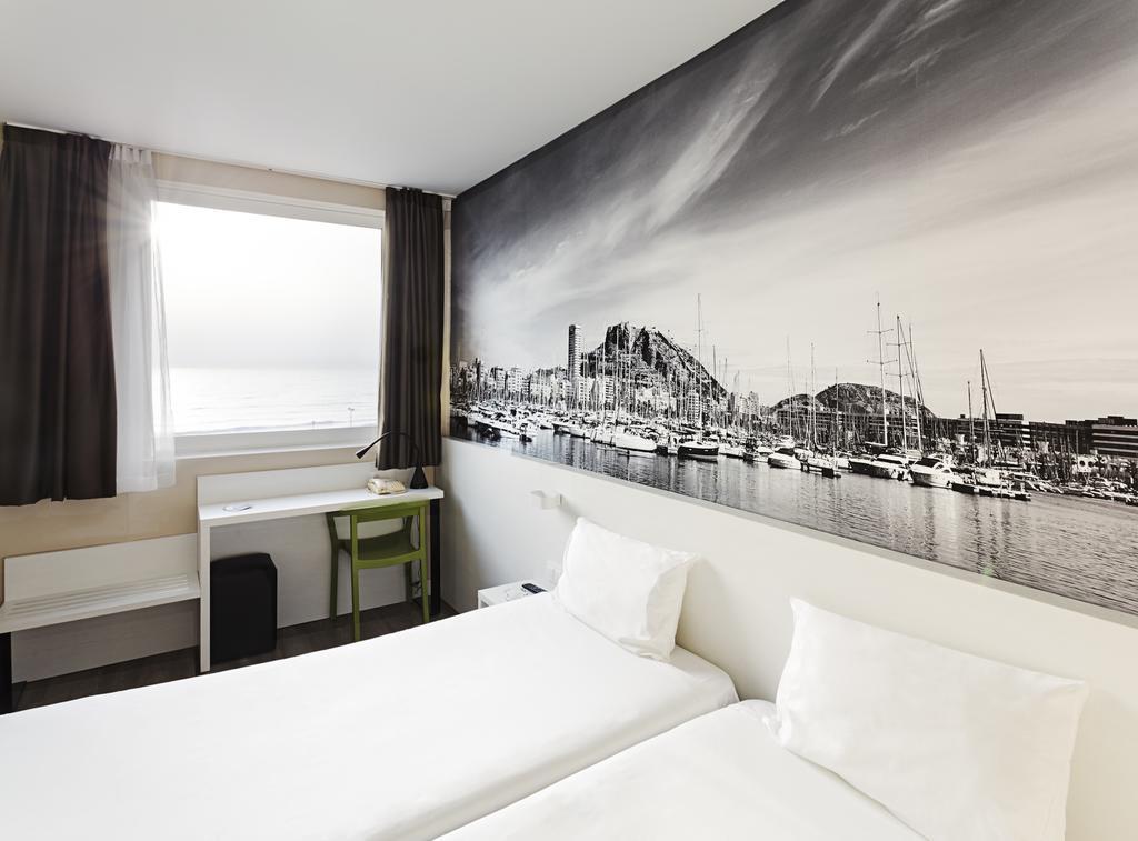 Fotografii B & B Alicante (Ex Holiday Inn Express) 3*