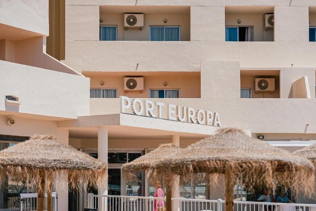Hotel Port Europa 3*