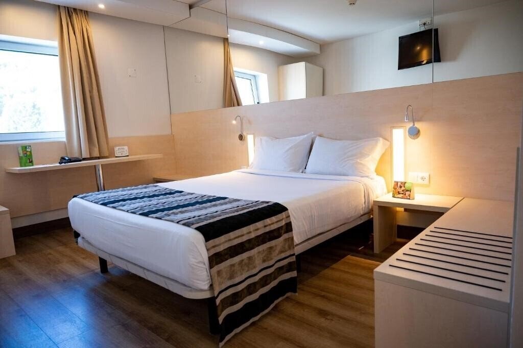 Hotel Park Hotel Porto Aeroporto 2*