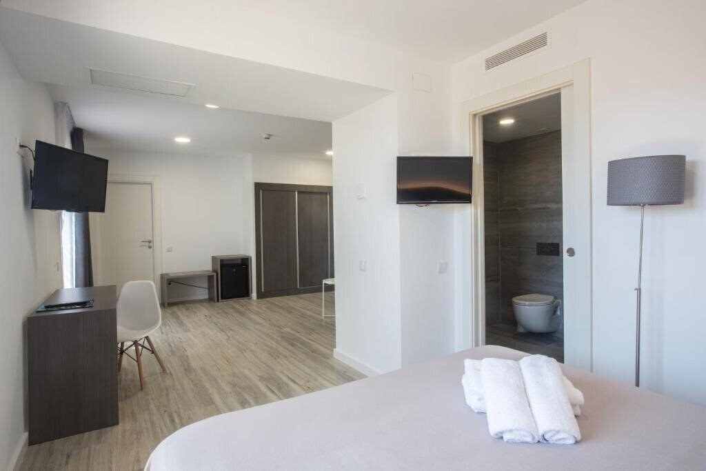 Фото Hotel Don Juan Village 4*